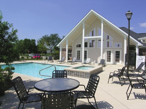 Lexington Place Apartments